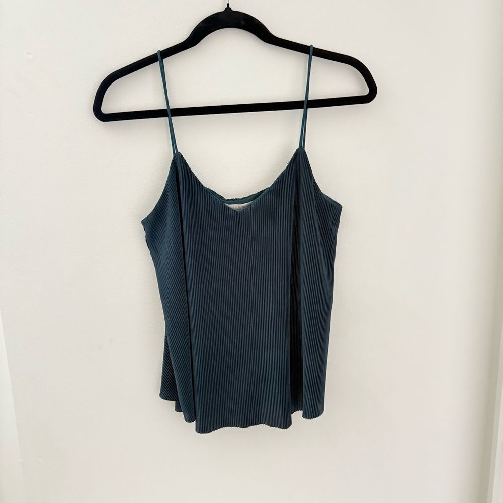 Les Soeurs Forever 21 Top Cami Tank S F21 Velvet Accordion